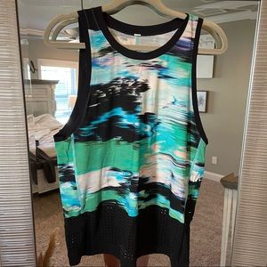 Cute Lululemon tank!
